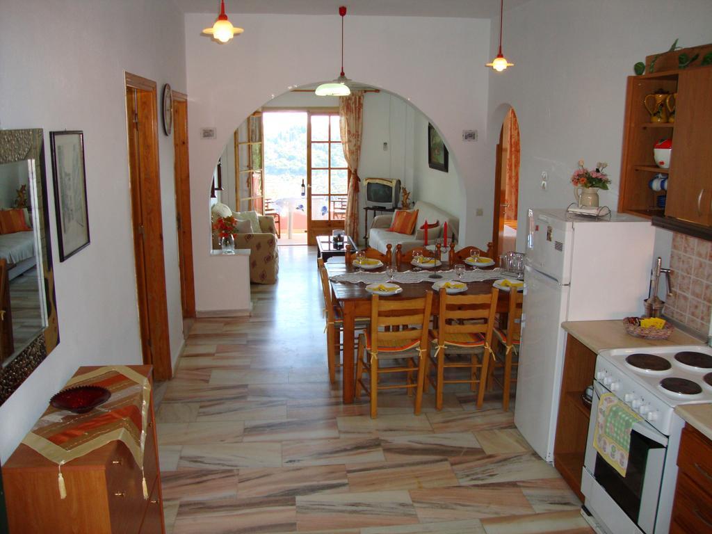 Ipsia Apartments Paleokastritsa Zimmer foto