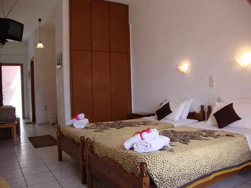 Ipsia Apartments Paleokastritsa Zimmer foto